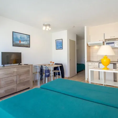 Proche Et Commerces Avec Clim, Wi-fi Et Balcon - Fr-1-466a-30